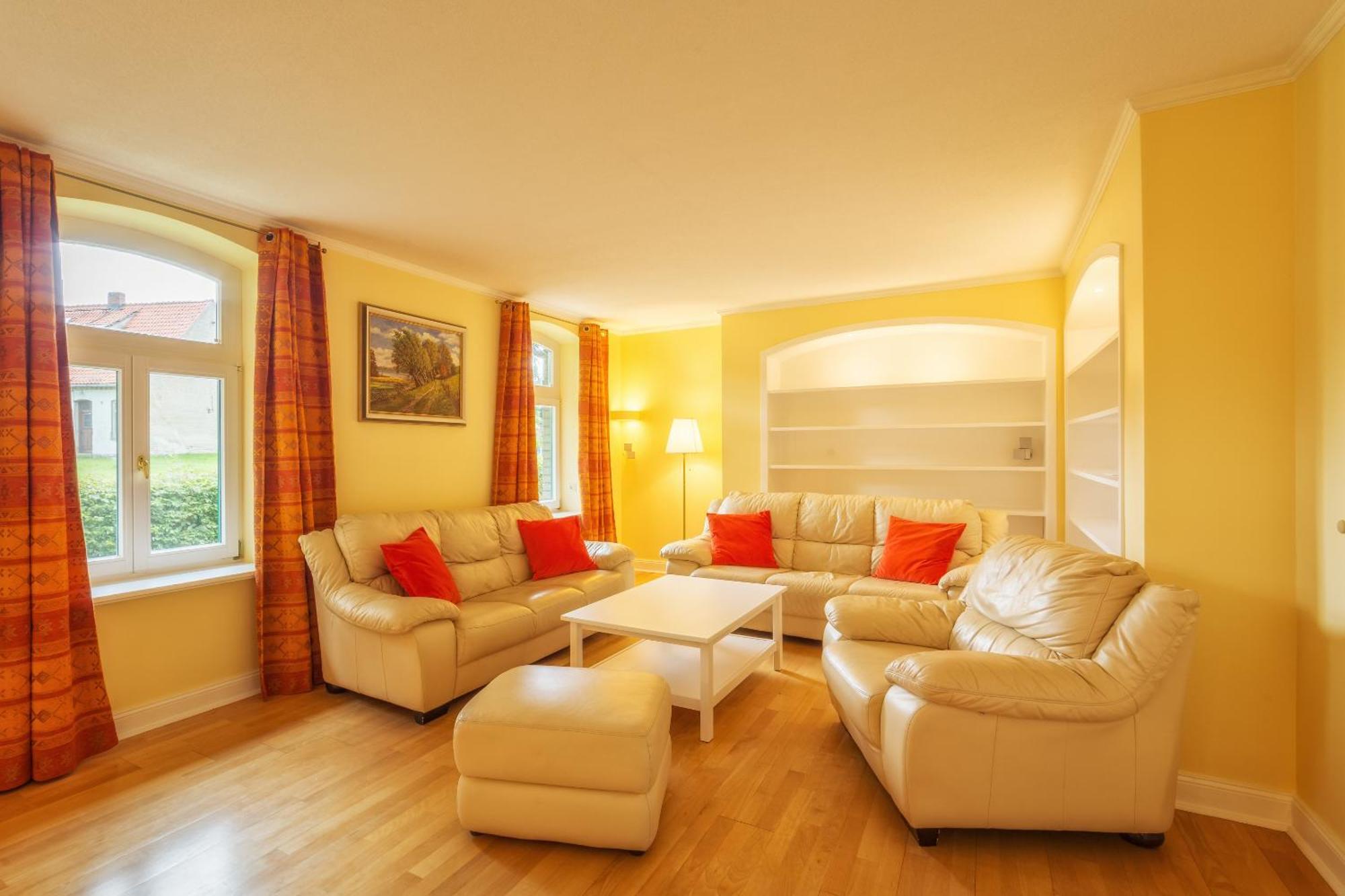 J1 Idyllisches Ferienhaus mit Seeblick Julchendorf Exterior foto